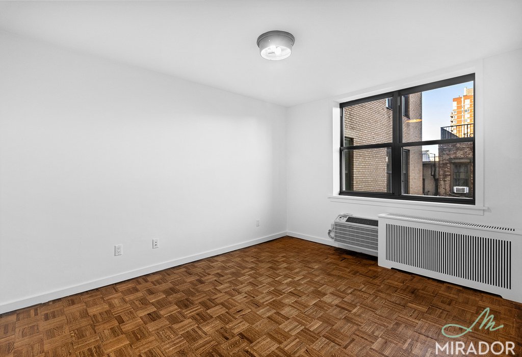 255 W 14th Street 6K