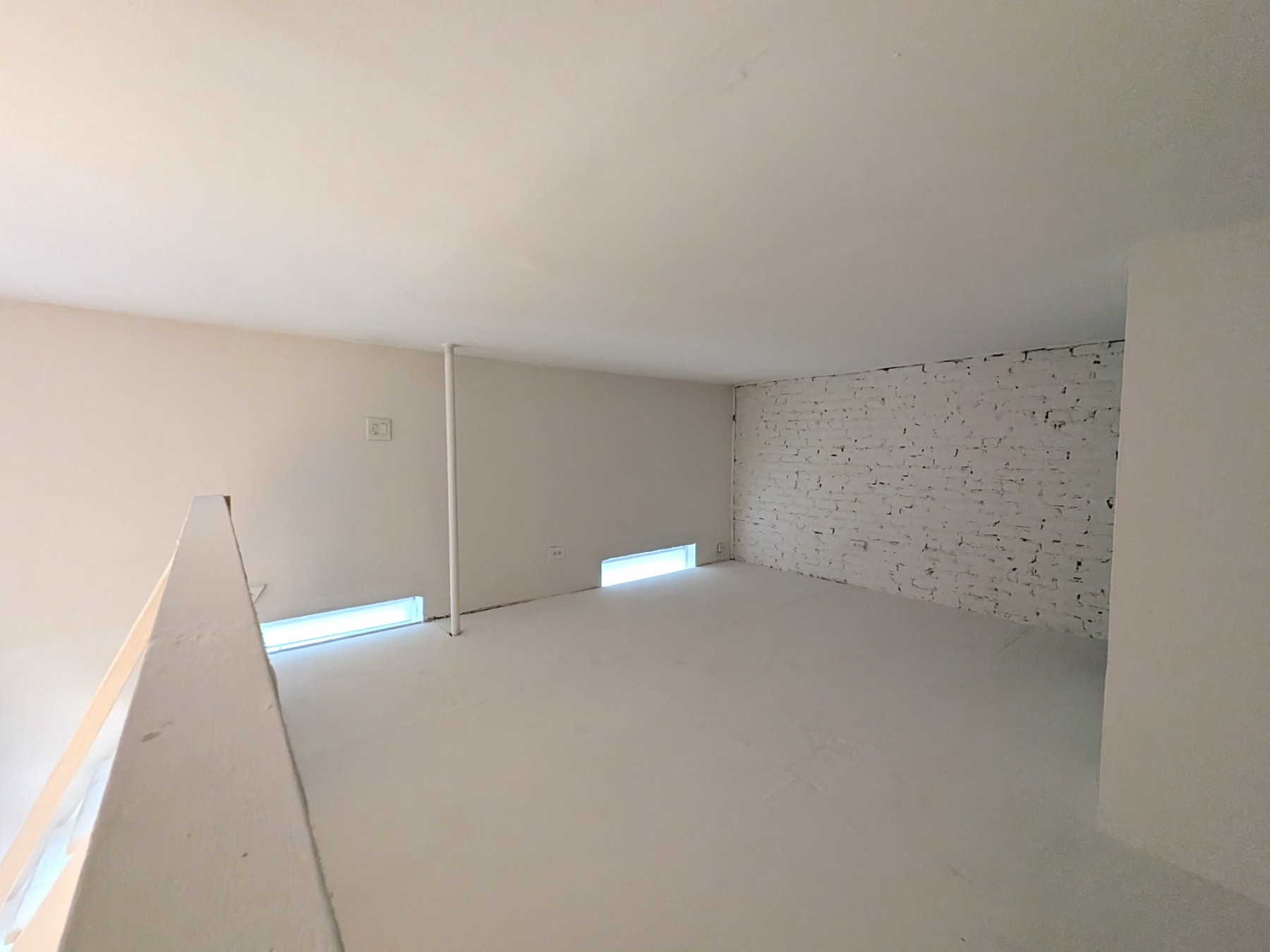 456 W 22nd Street 2a