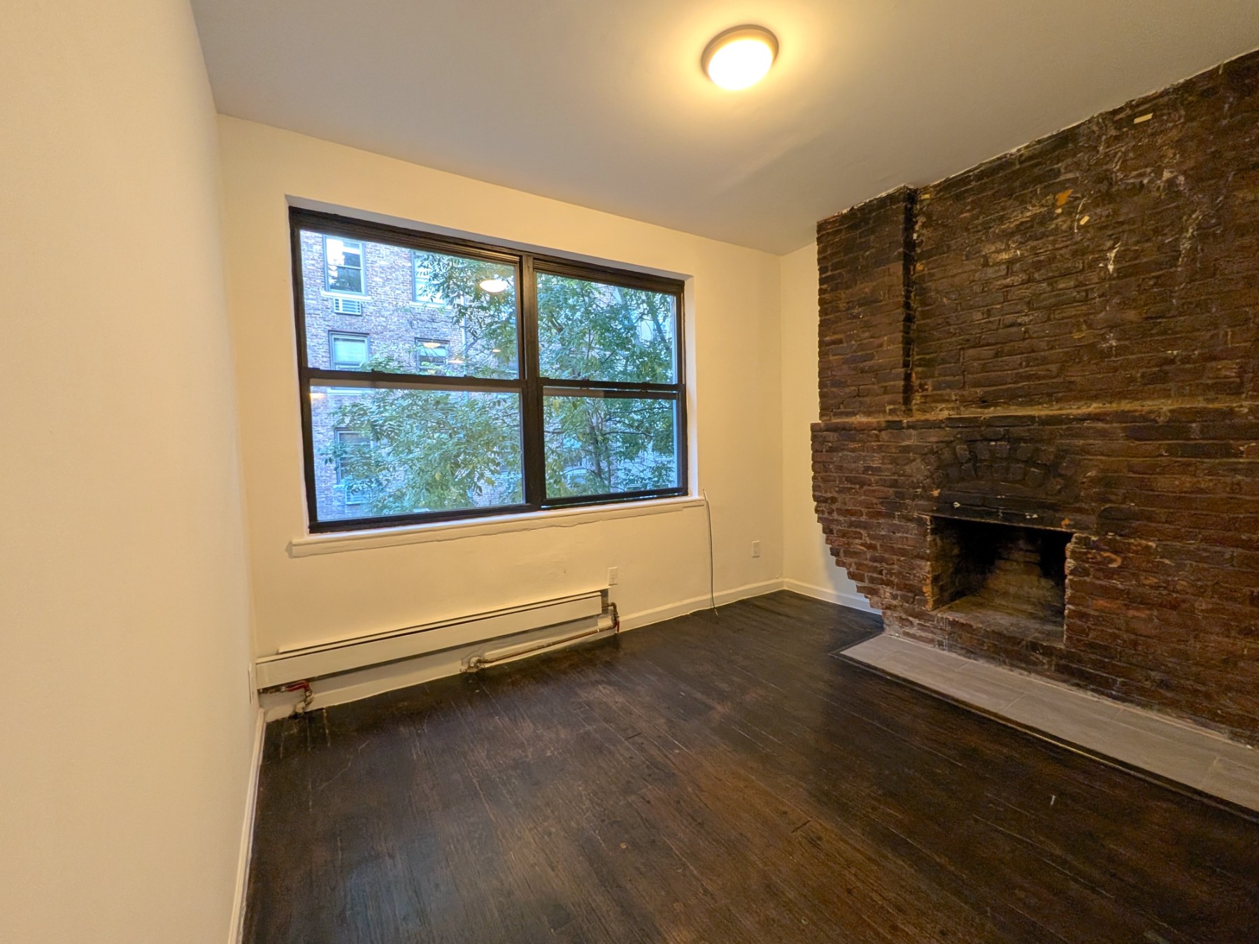 309 W 29th Street 2R