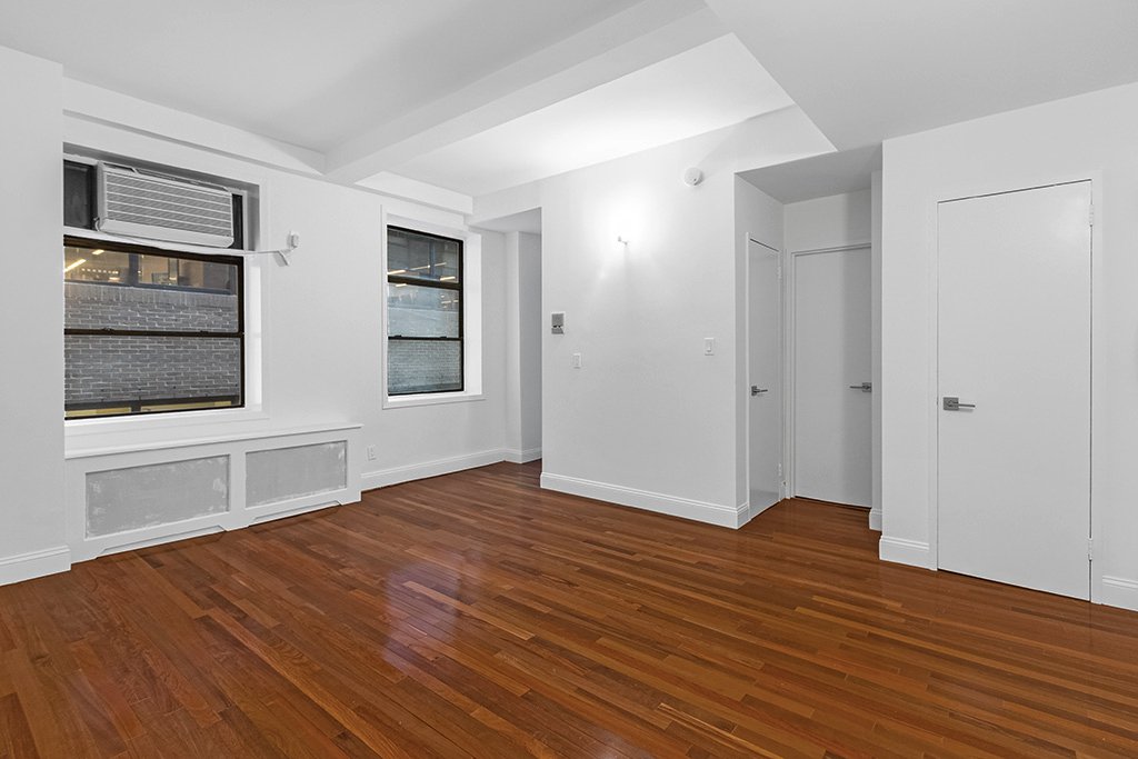 132 E 45th Street 10I