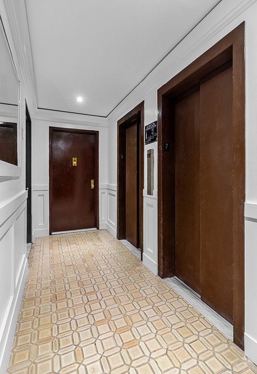 132 E 45th Street 10I