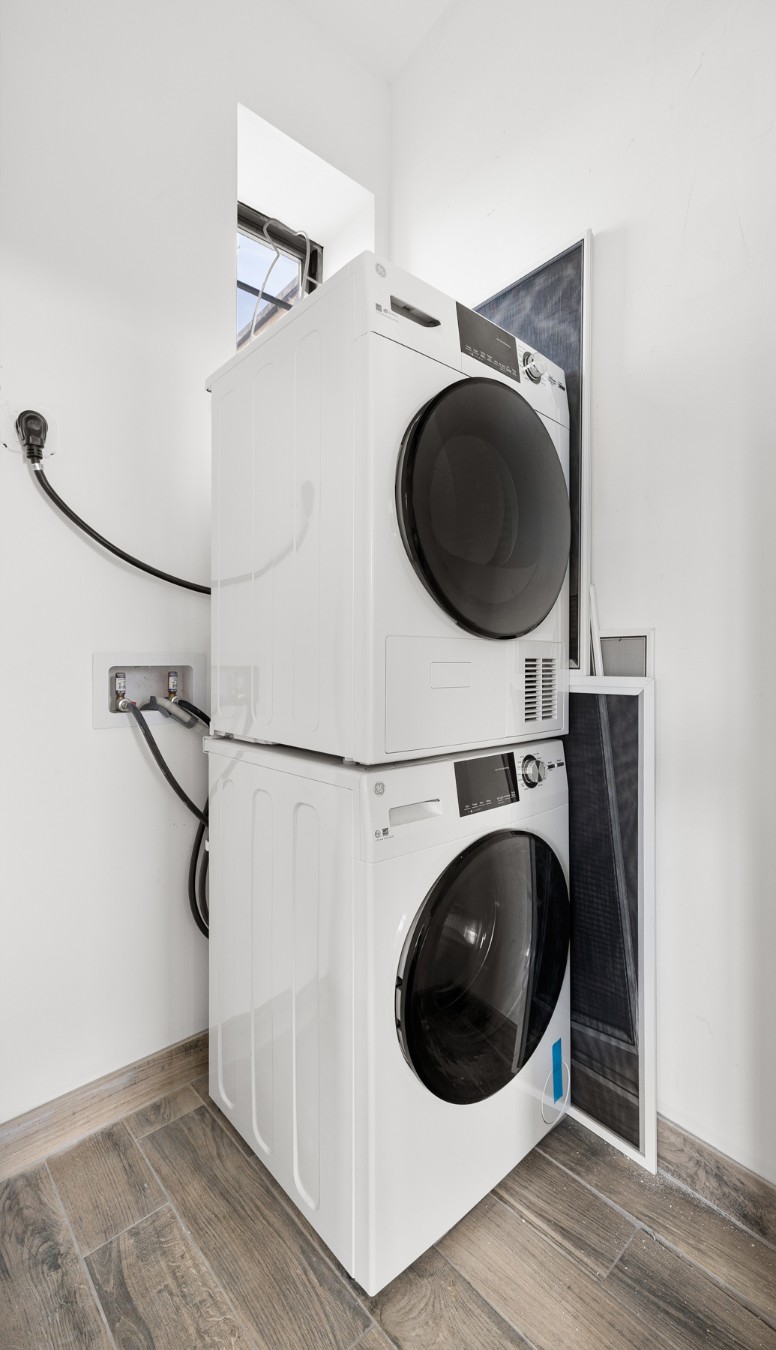 58 St Marks Place 18