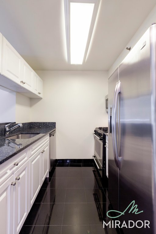 60 W 23rd Street 712