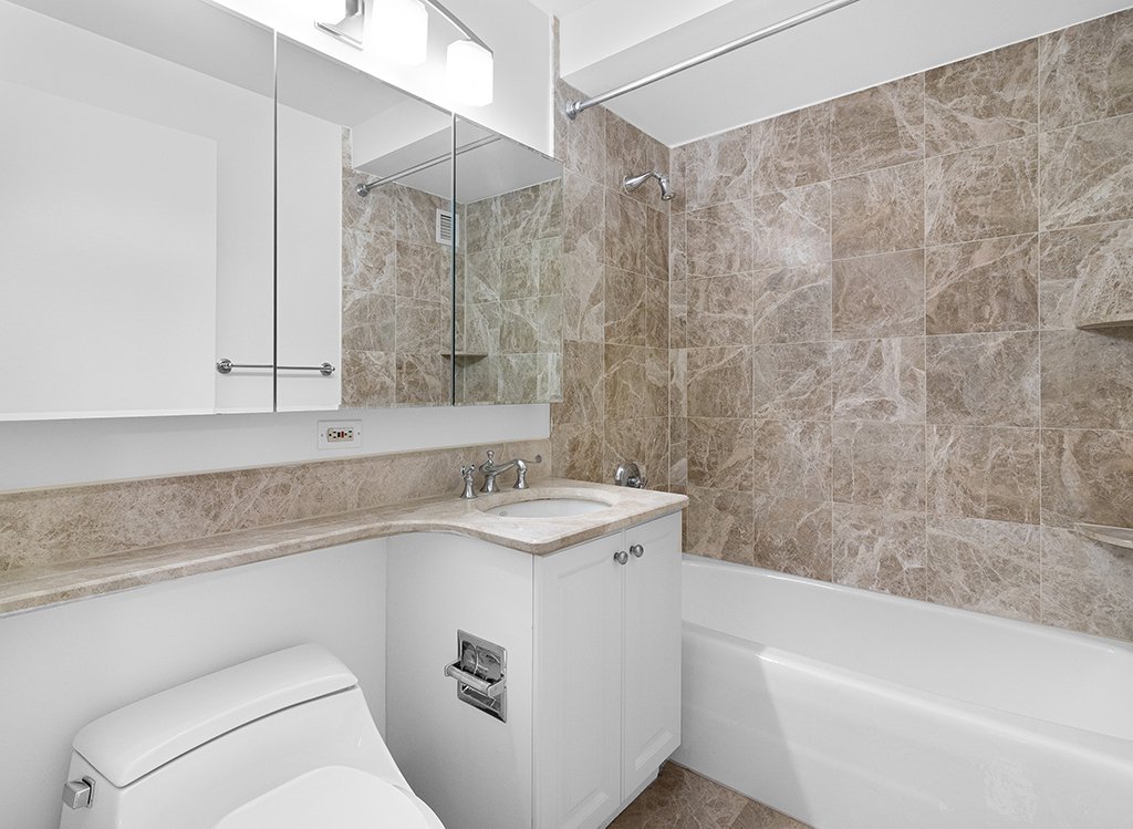 60 W 23rd Street 812