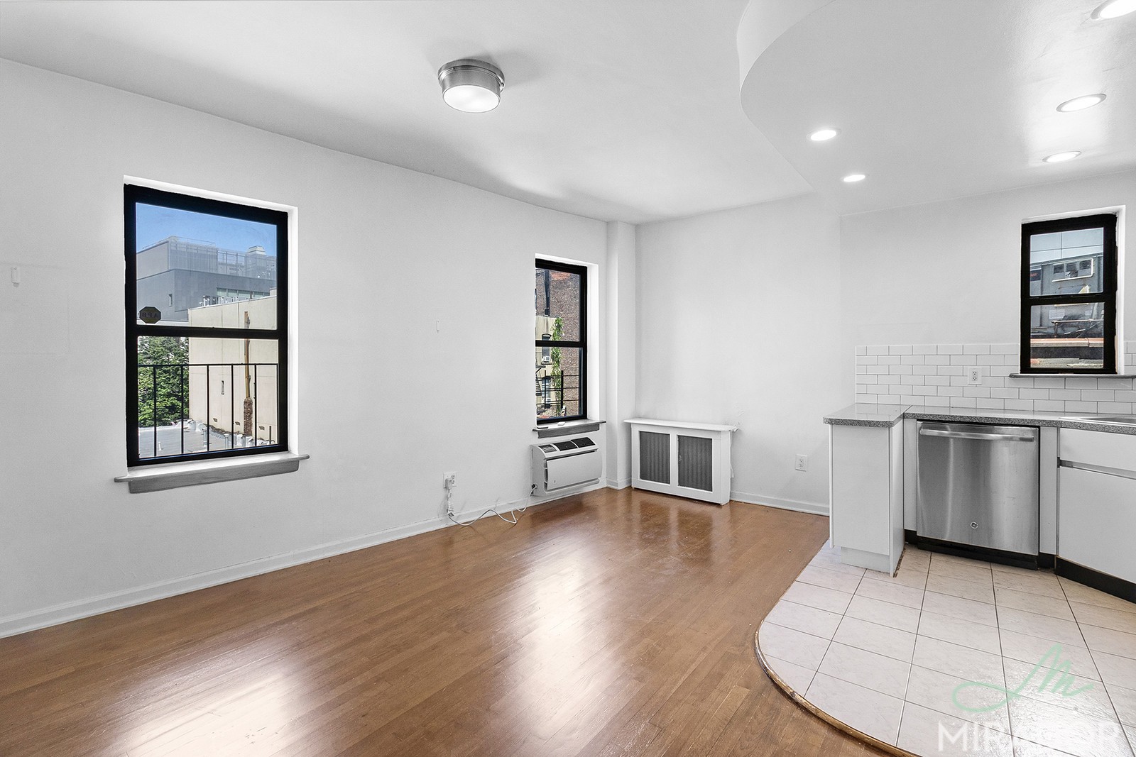 425 E 74th Street 6D