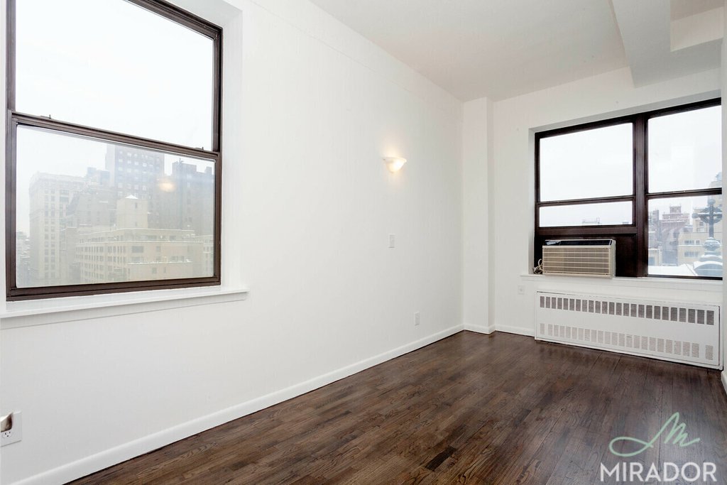 43 W 16th Street 10D