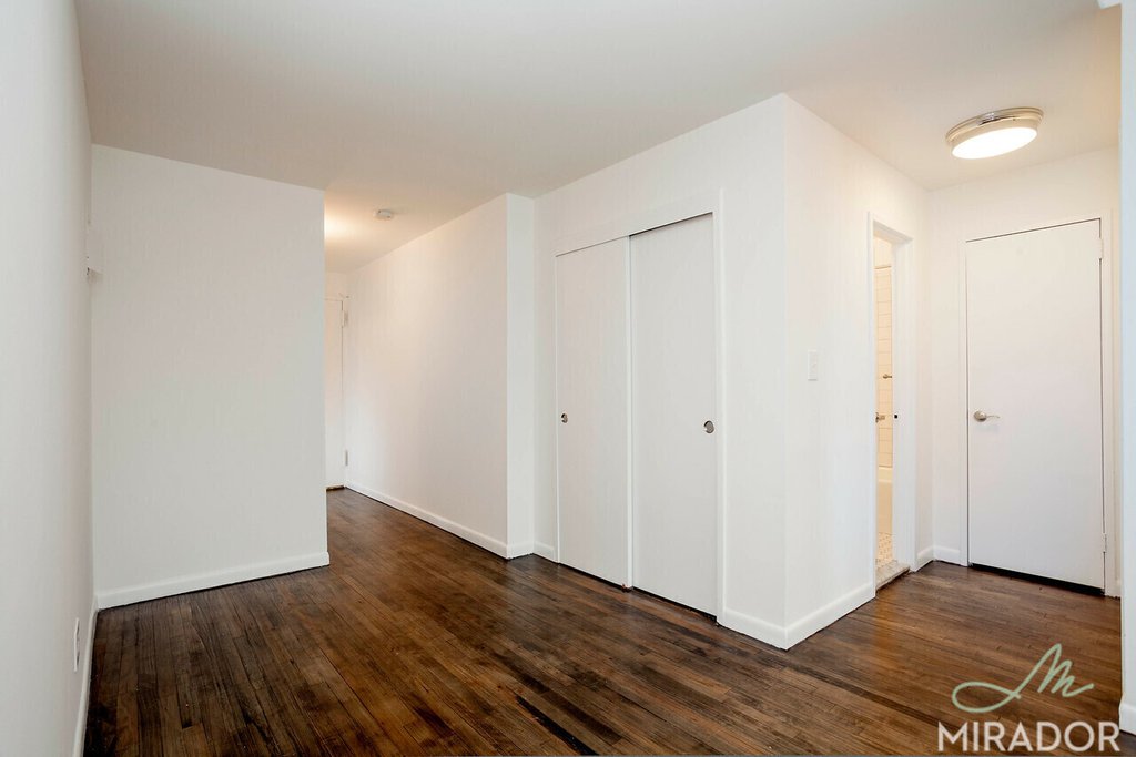 43 W 16th Street 10D
