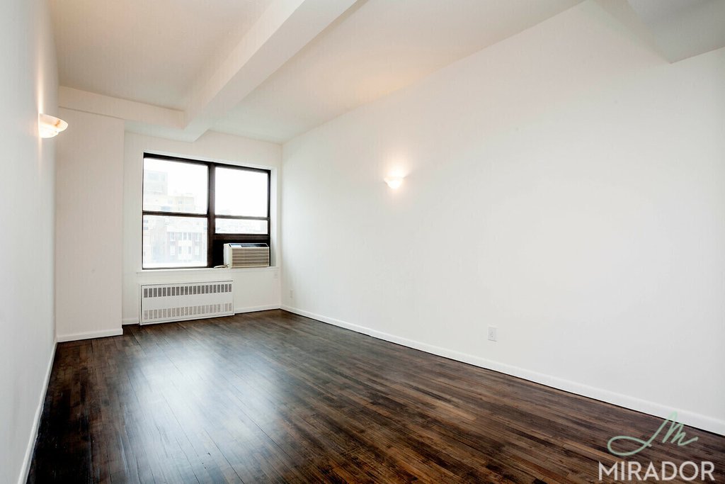 43 W 16th Street 10D