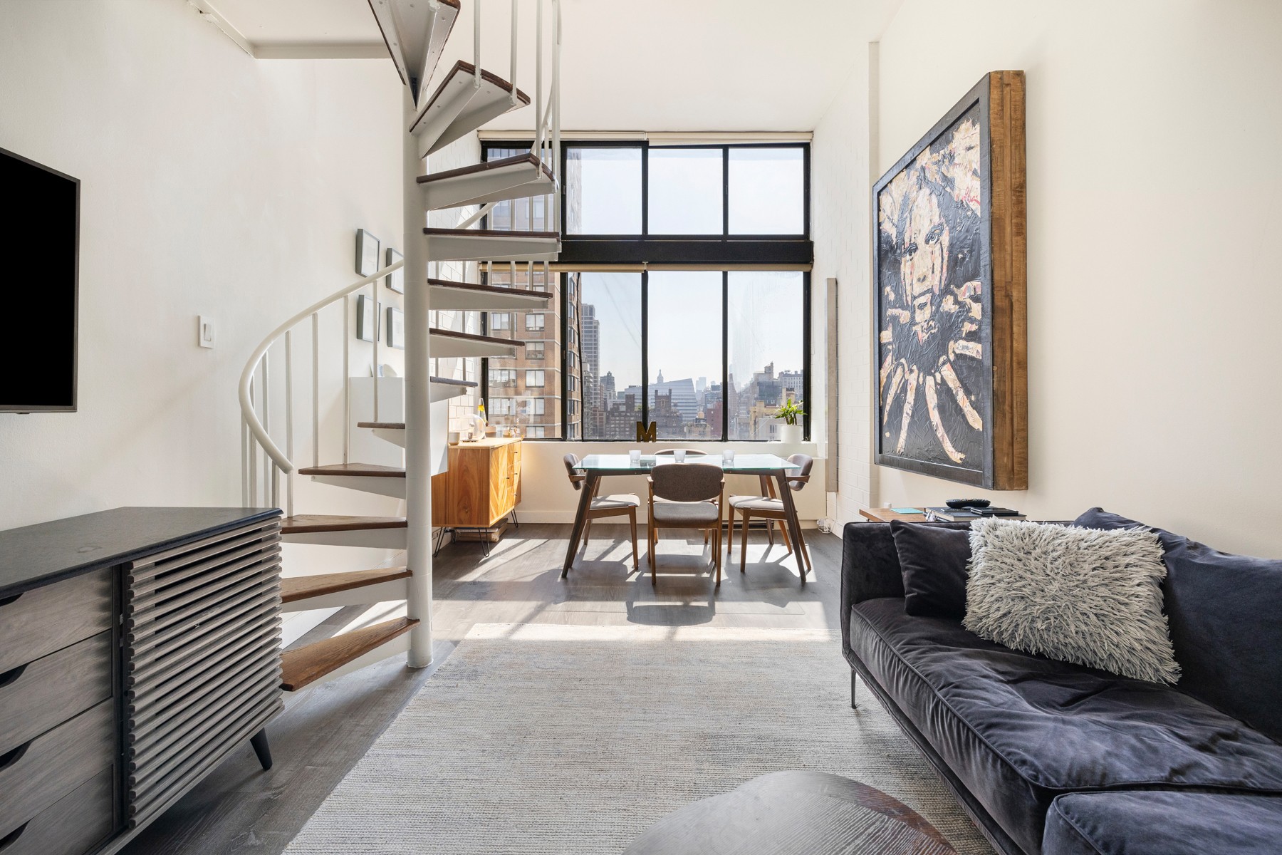 153 E 32nd Street phG