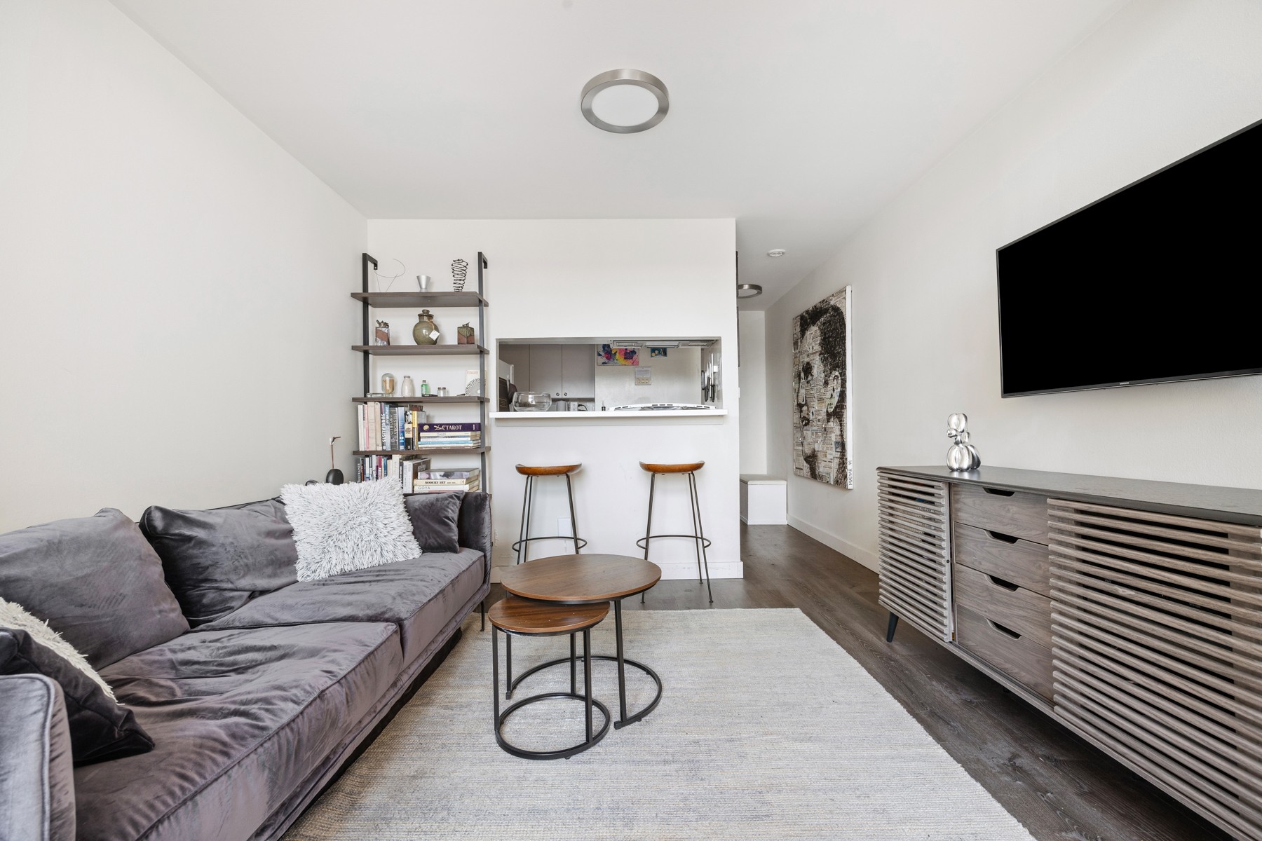 153 E 32nd Street phG