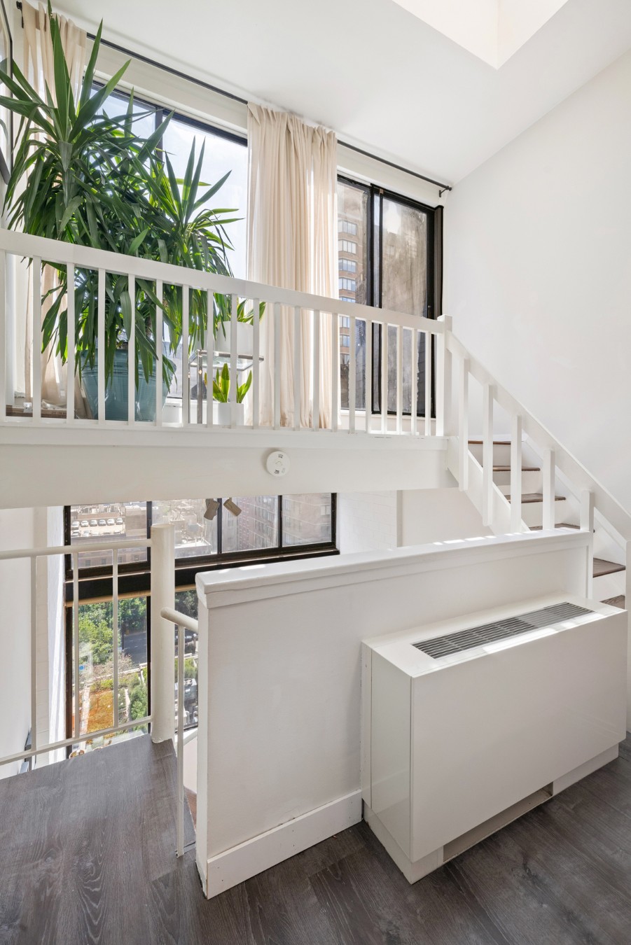 153 E 32nd Street phG