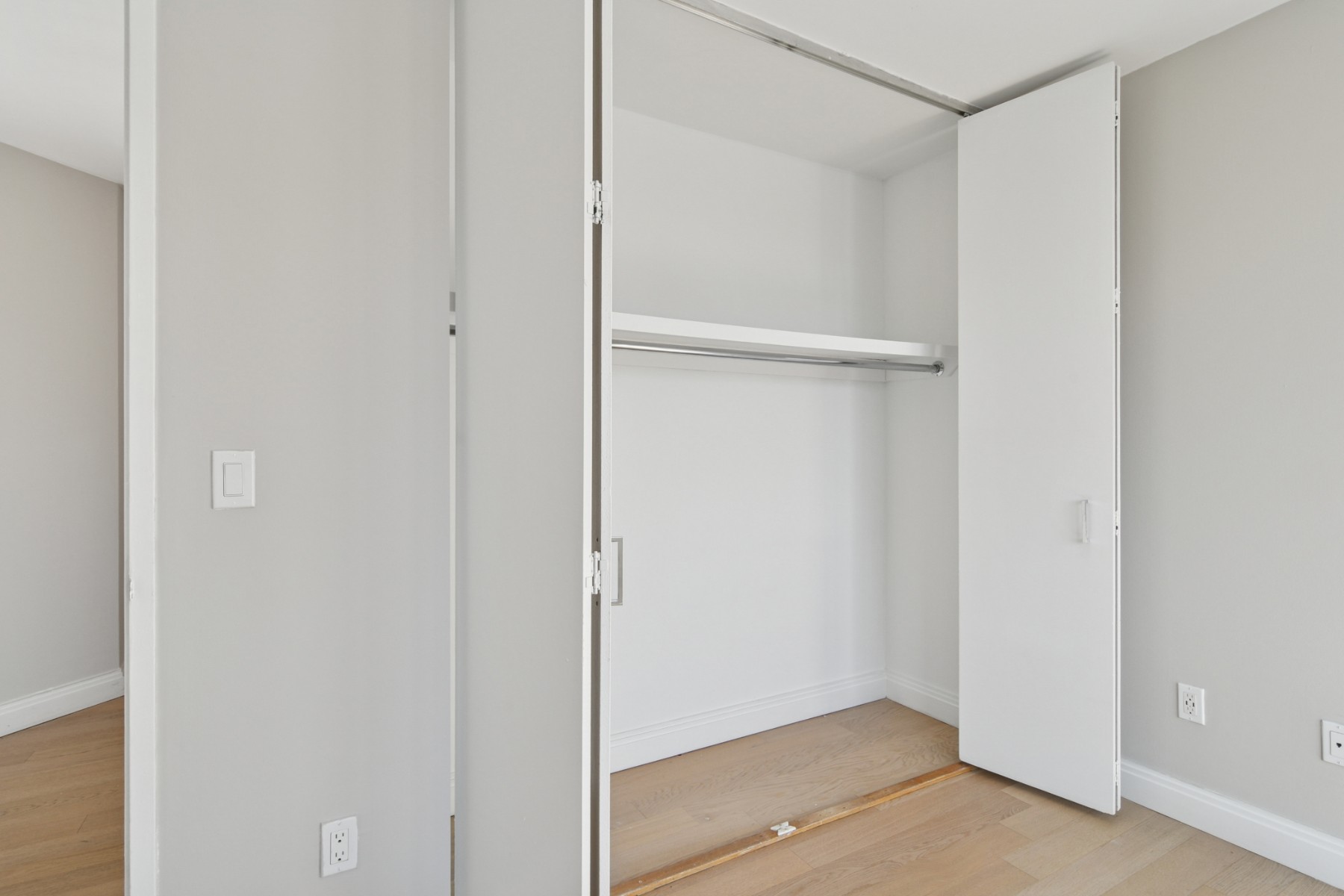 345 E 94th Street 21C