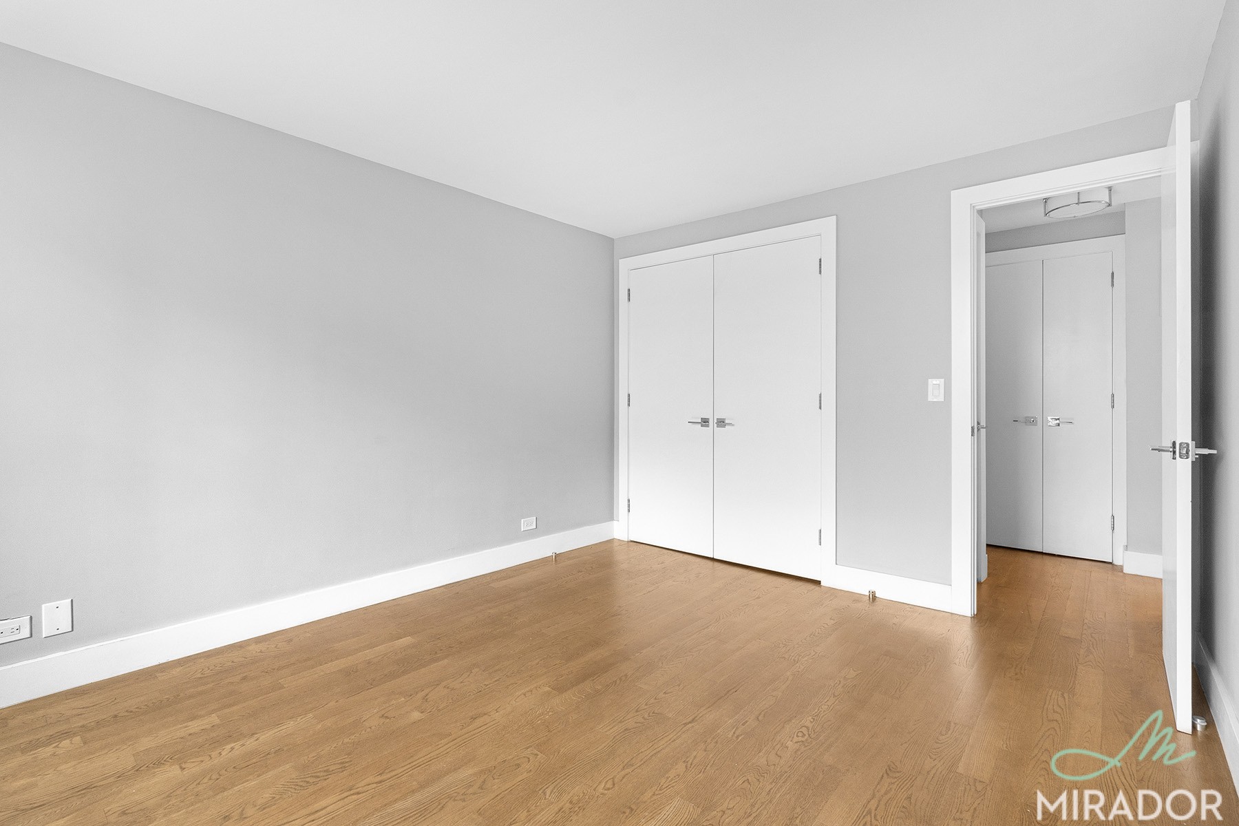 330 E 39th Street 11G