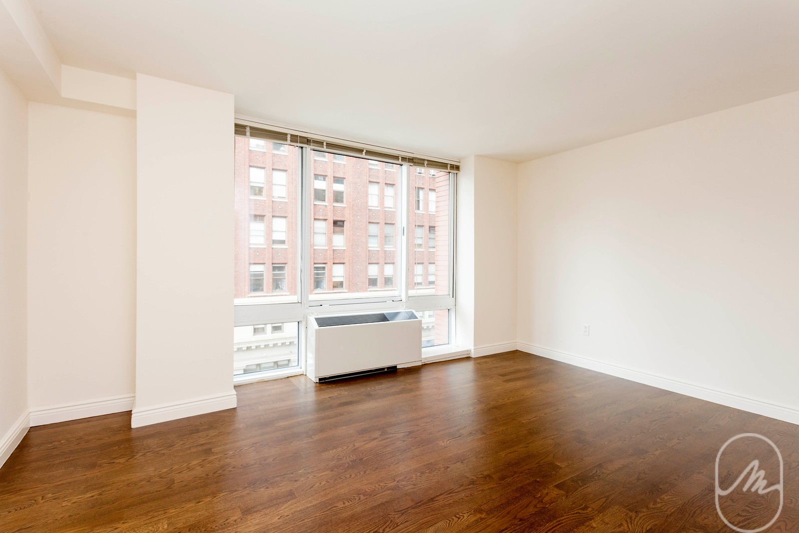 60 W 23rd Street 824