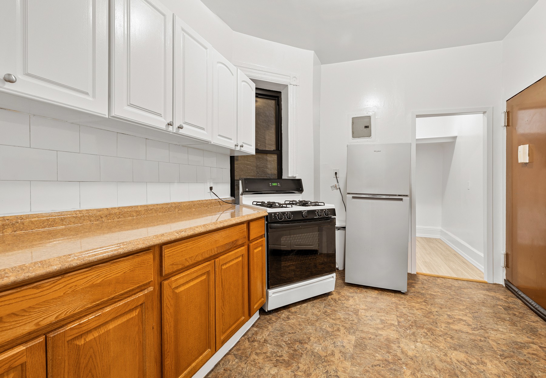 231 E 10th Street 16