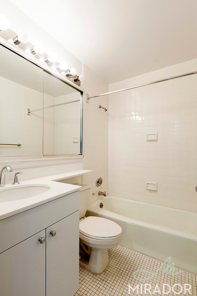 330 E 39th Street 34J