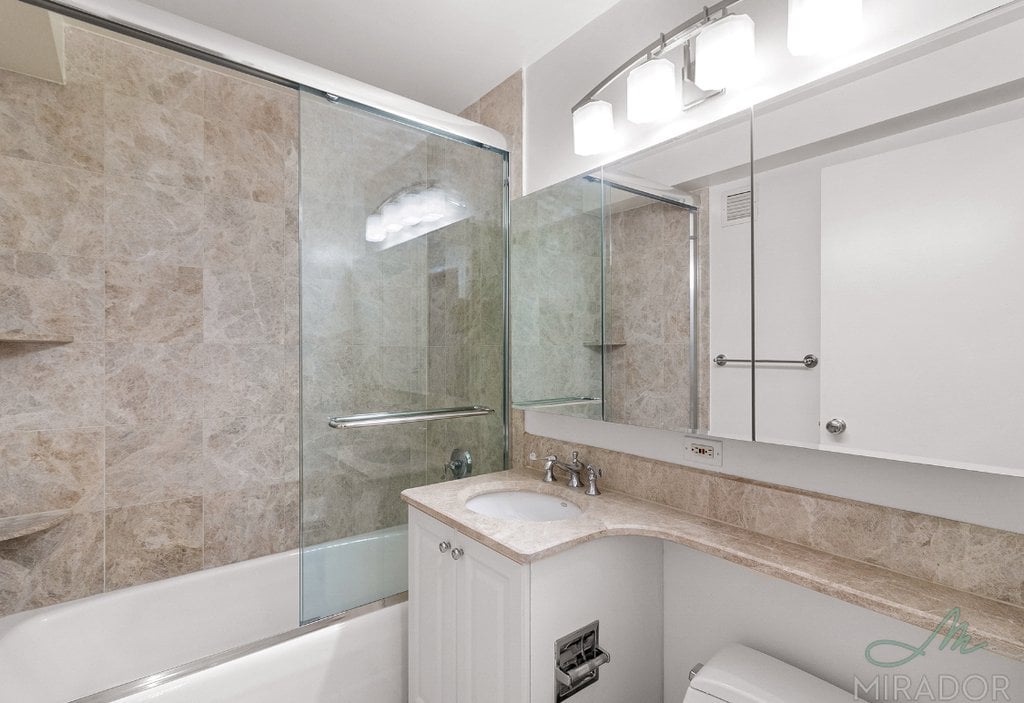 60 W 23rd Street 718