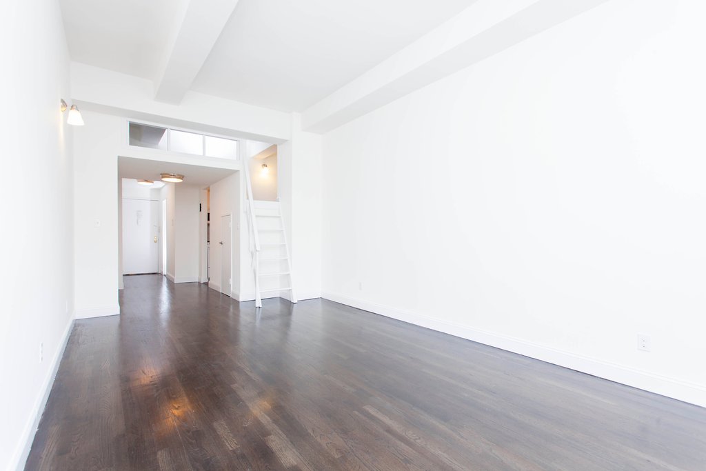 43 W 16th Street 4C