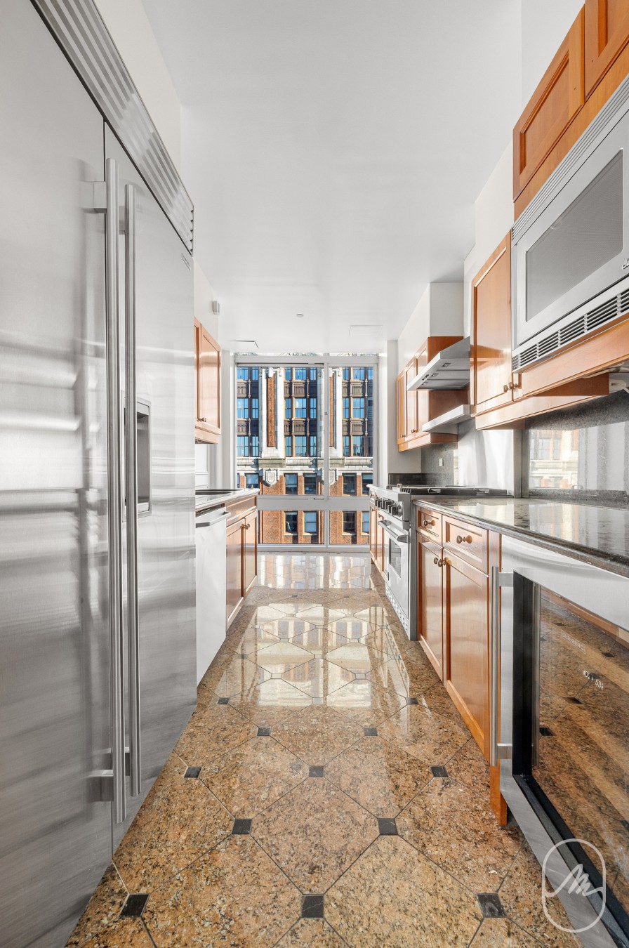 60 W 23rd Street PH2217