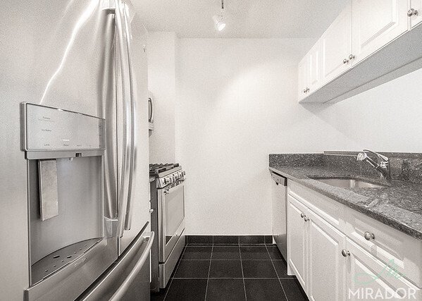 60 W 23rd Street 633