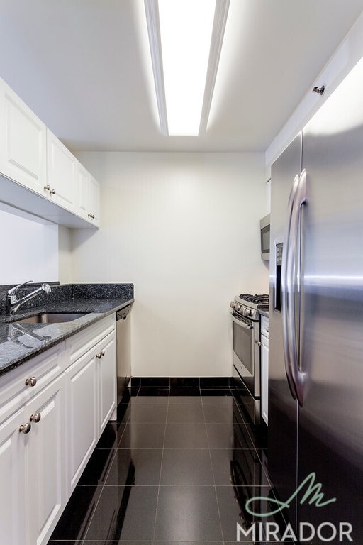 60 W 23rd Street 432