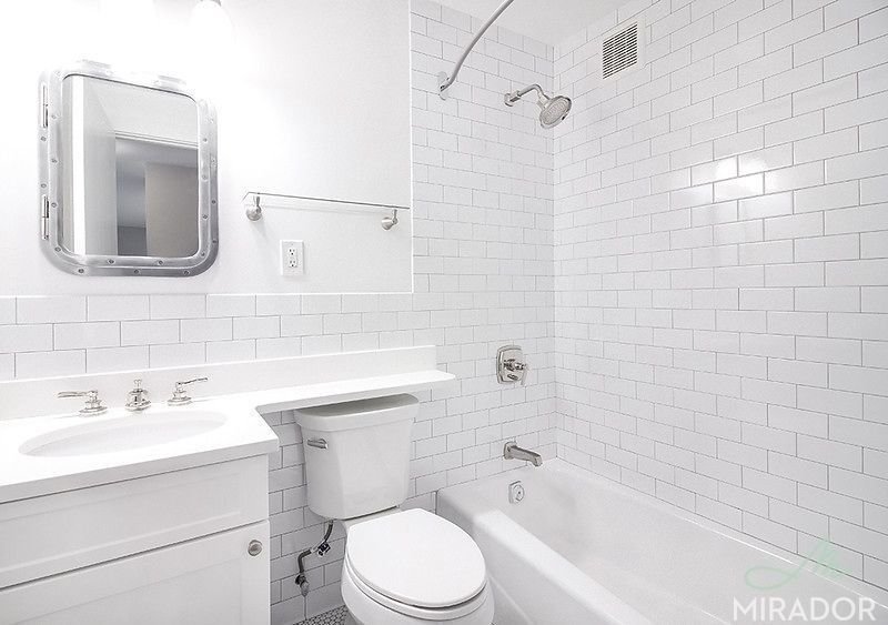 330 E 39th Street 25L