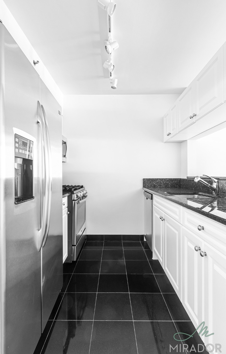 60 W 23rd Street 808