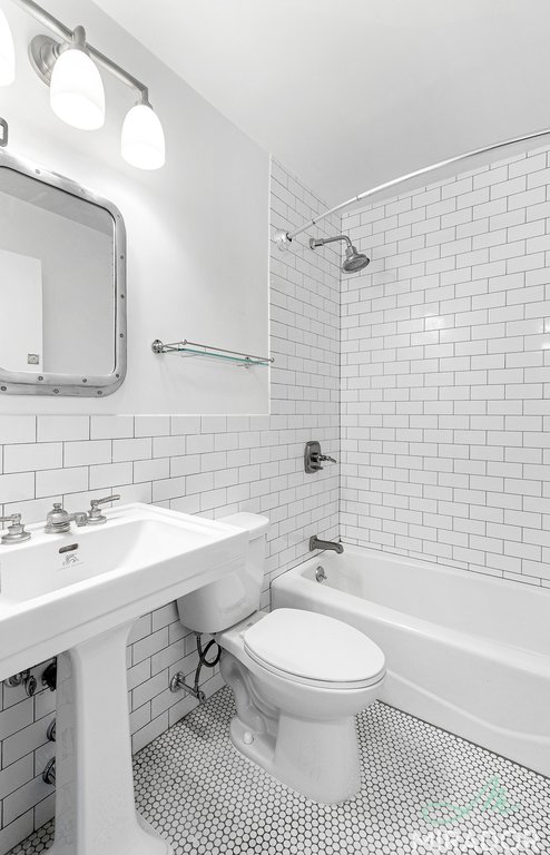 330 E 39th Street 10H