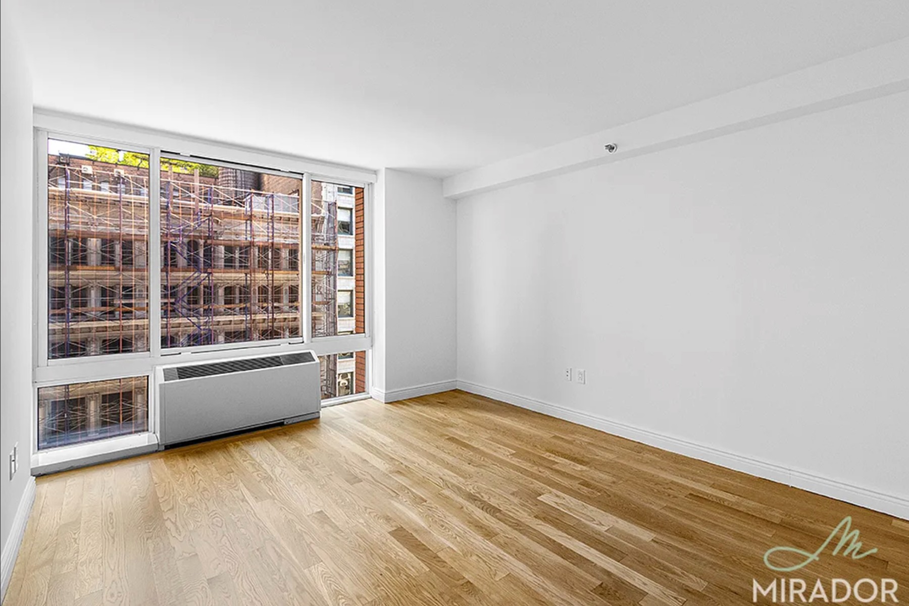 60 W 23rd Street 904