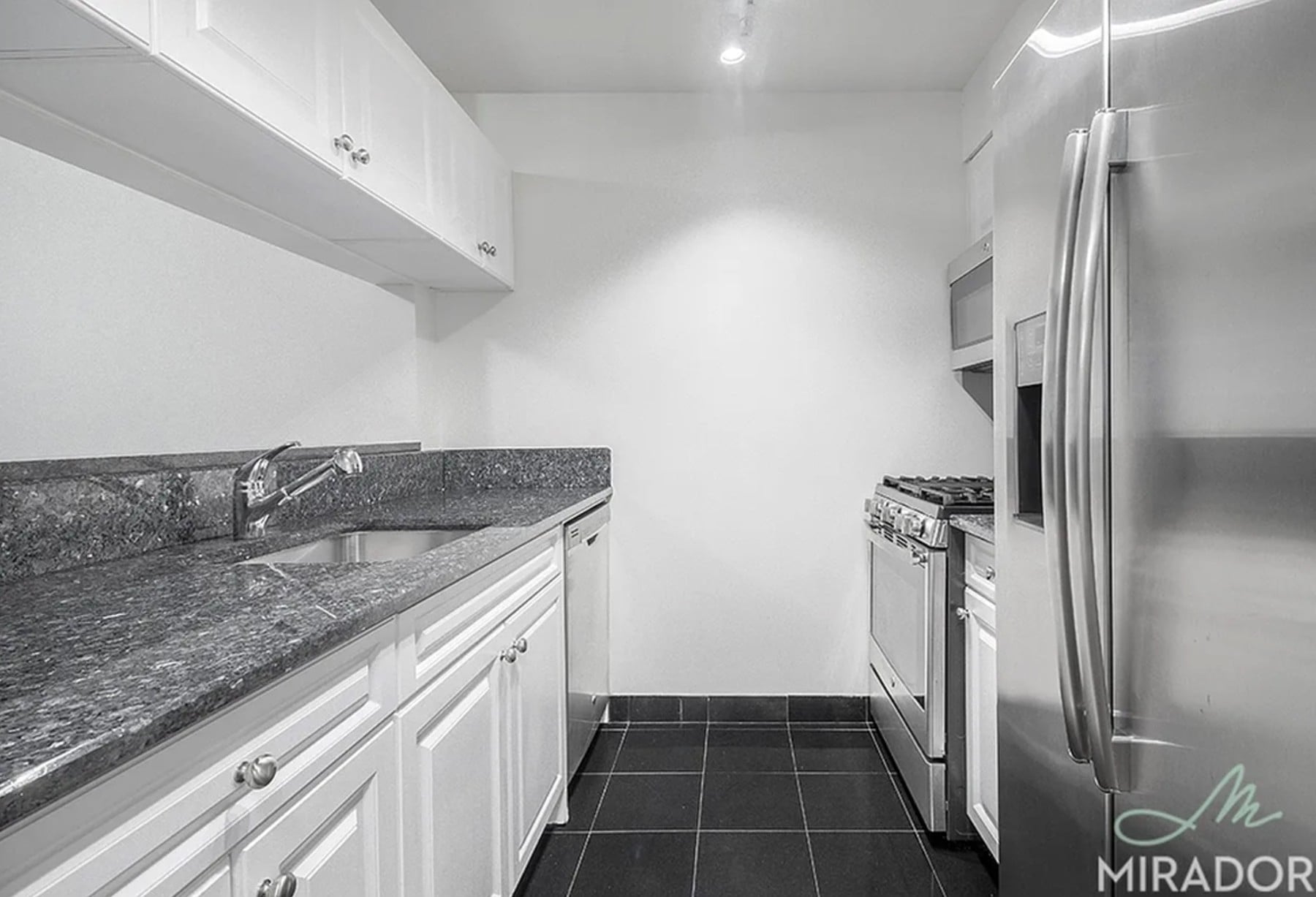 60 W 23rd Street 904