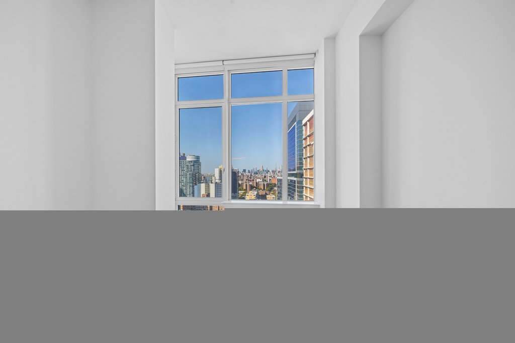 80 Dekalb Avenue 32B