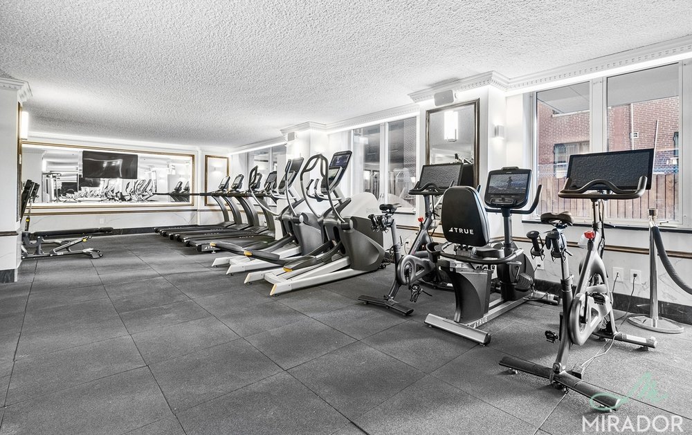 330 E 39th Street 12K