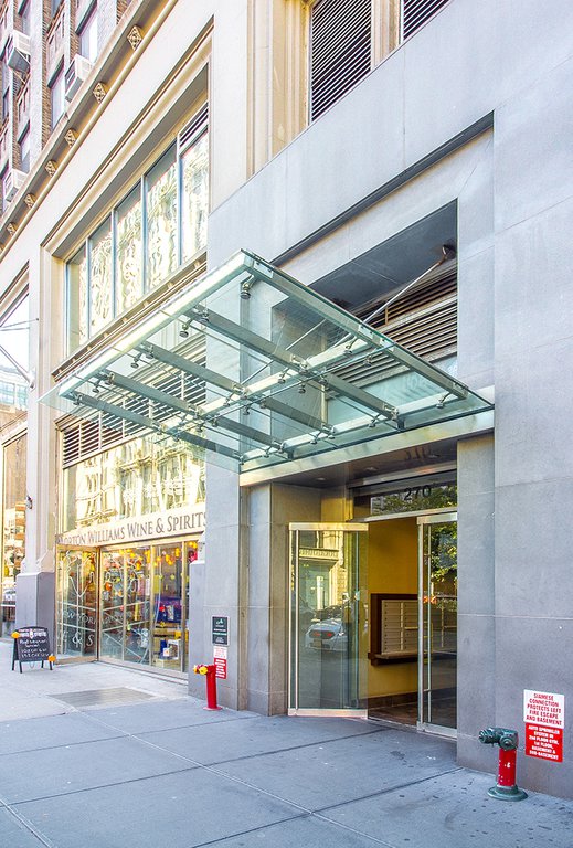 270 Park Avenue S 4C