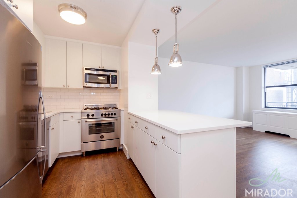 330 E 39th Street 10A