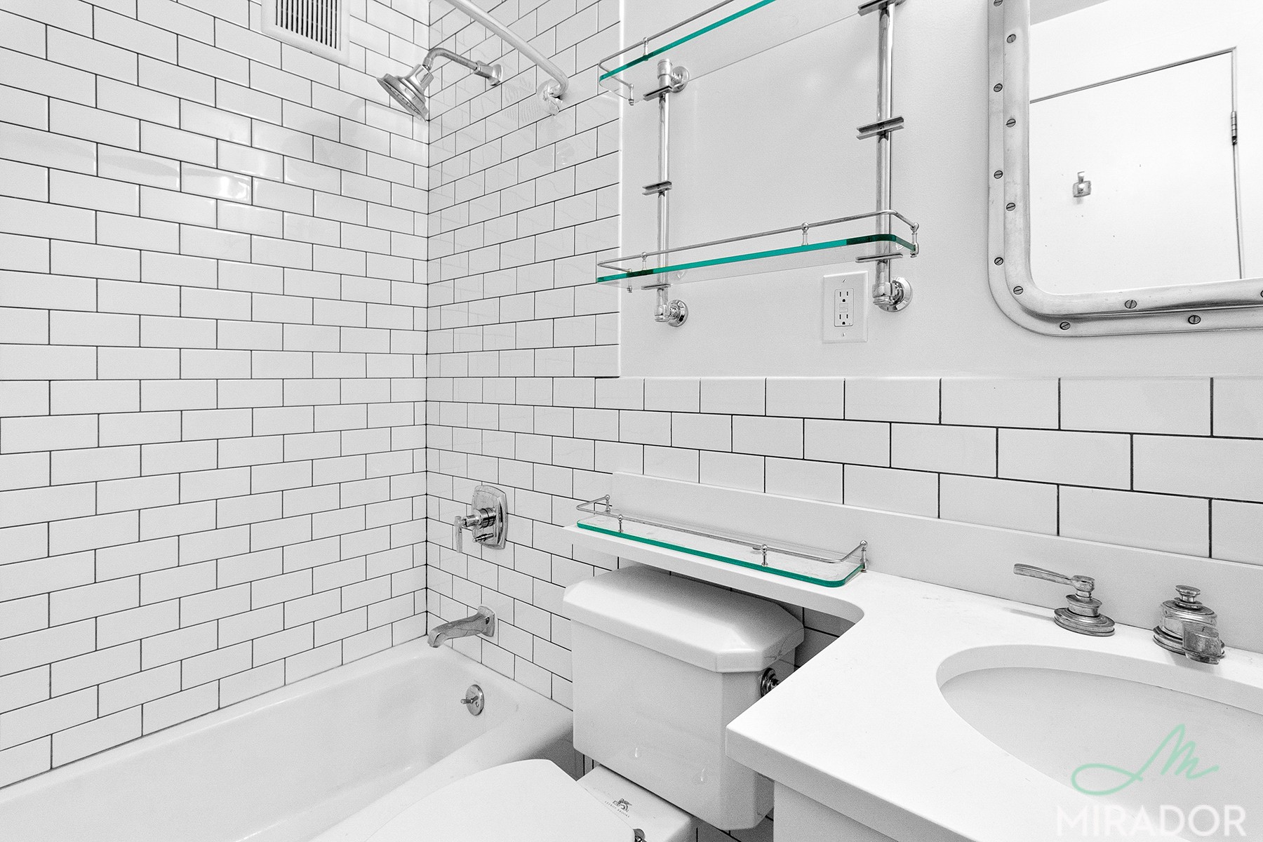 330 E 39th Street 25D