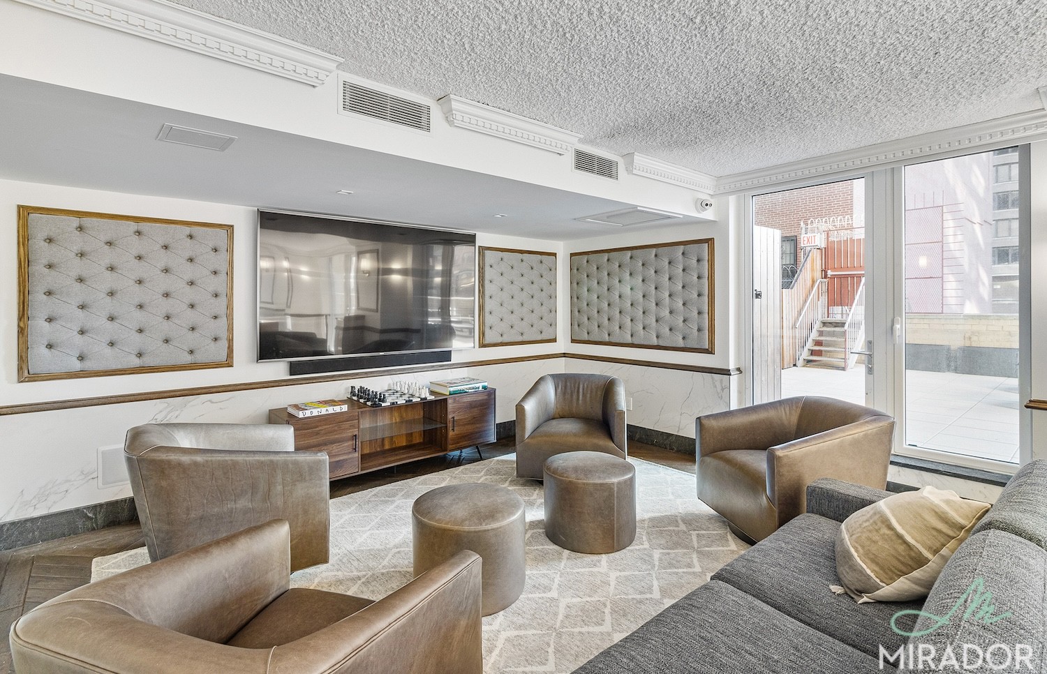 330 E 39th Street 25D