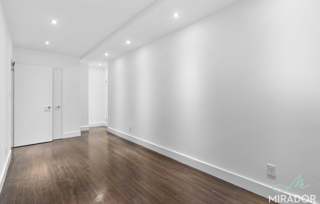 255 W 14th Street 3F