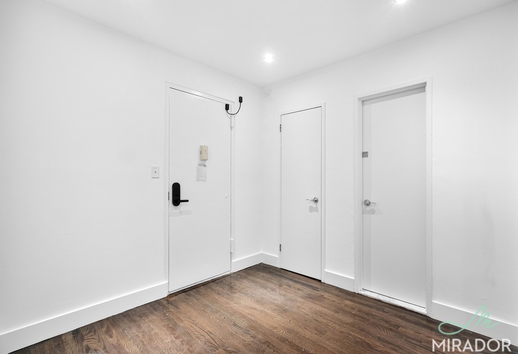 255 W 14th Street 3F