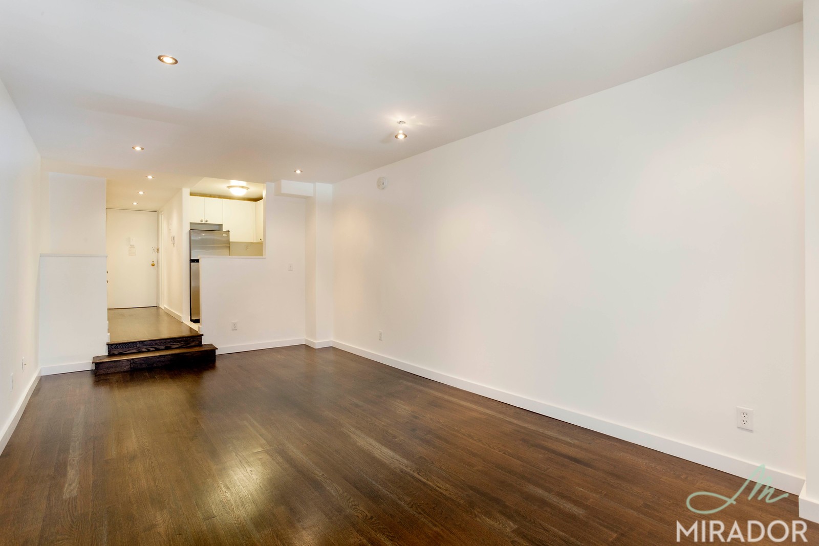 27 W 16th Street 2F