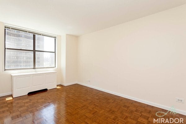 330 E 39th Street 8B