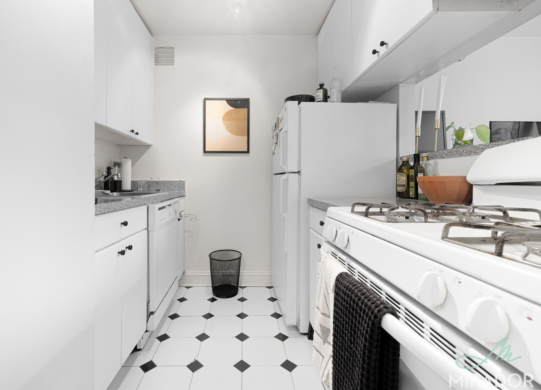 153 E 32nd Street 5c