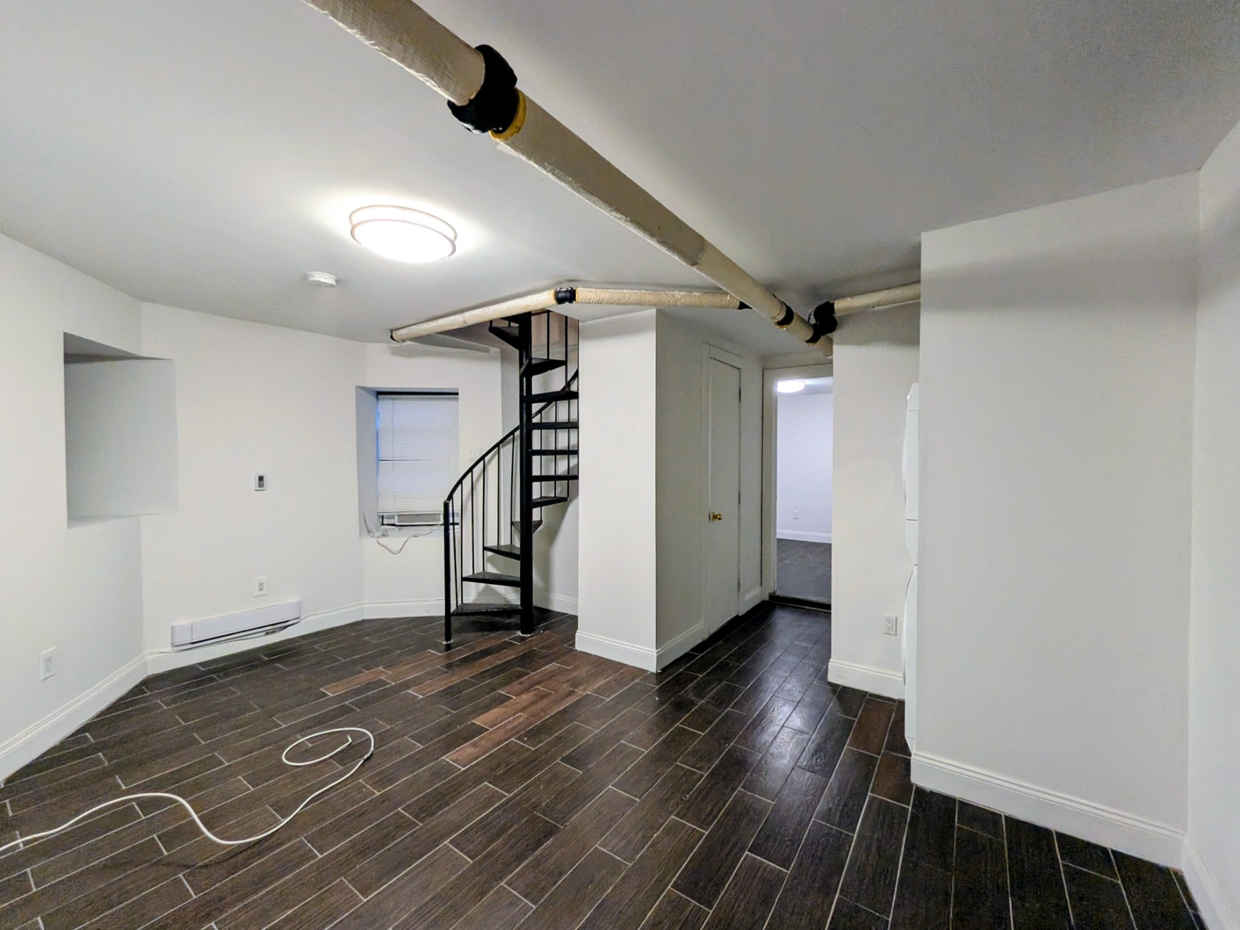 454 W 22nd Street 1r
