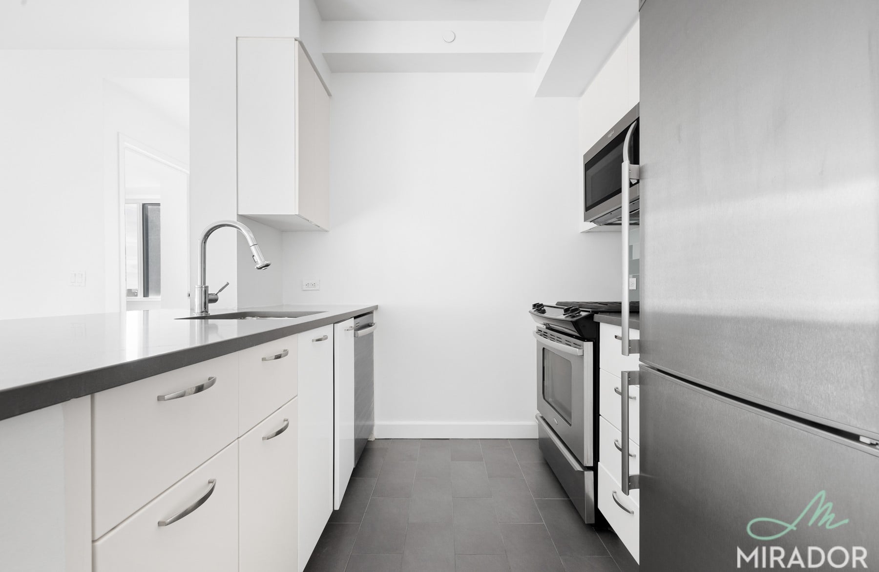 80 Dekalb Avenue 19N