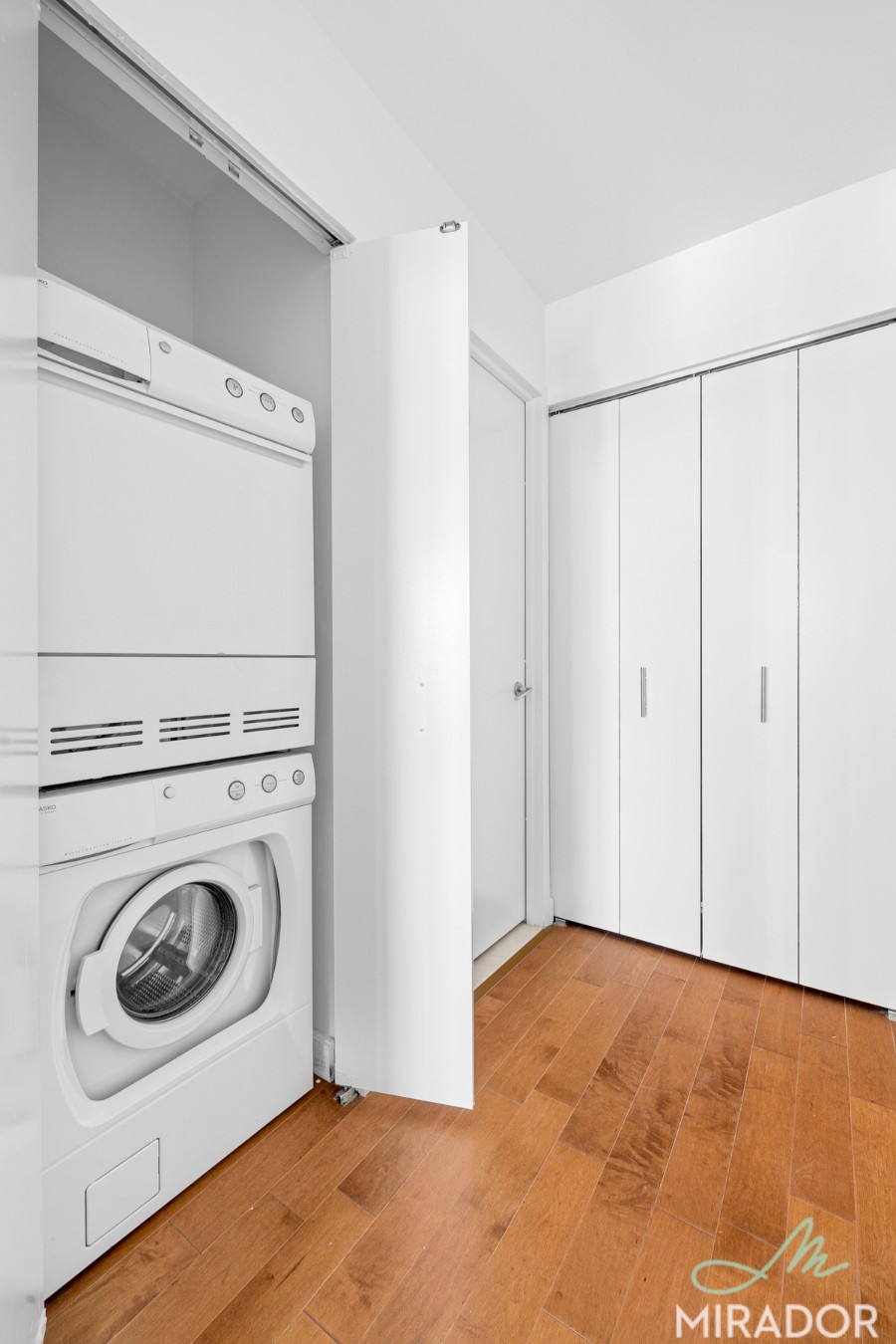 80 Dekalb Avenue 23J