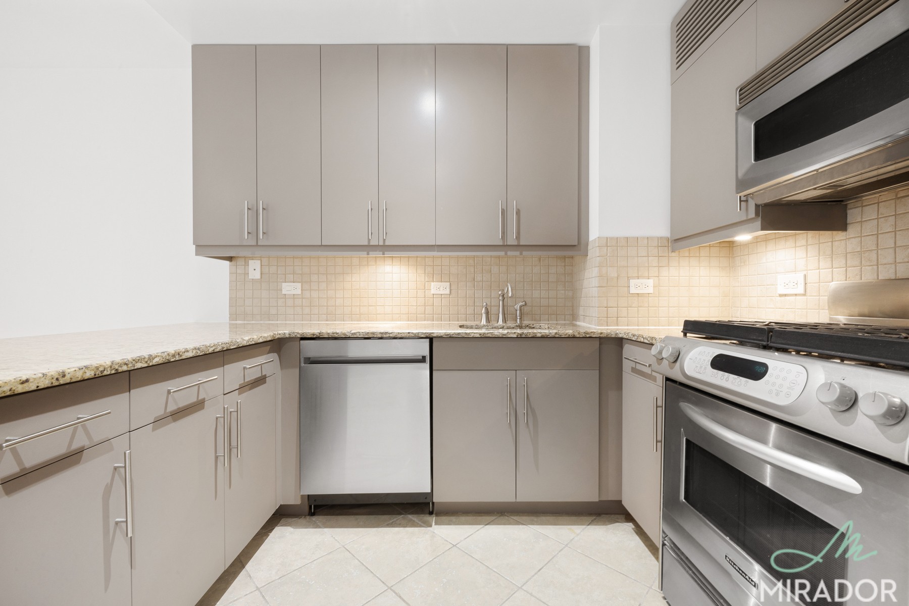 270 Park Avenue S 5G