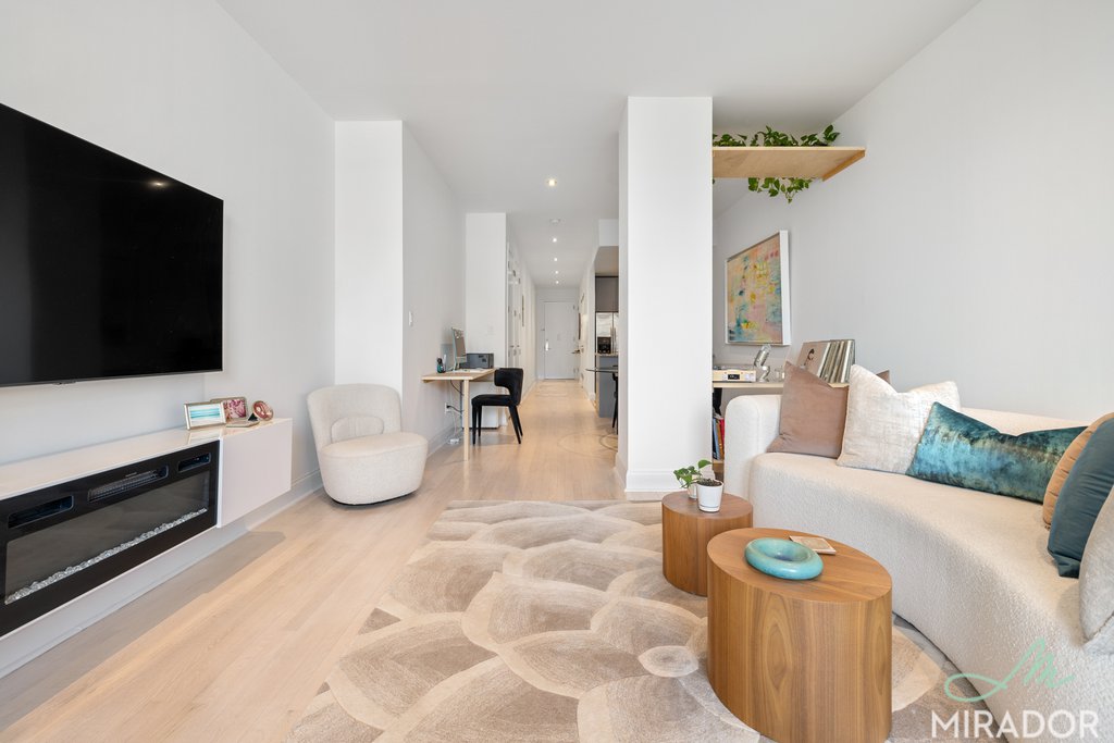 270 Park Avenue S 8B