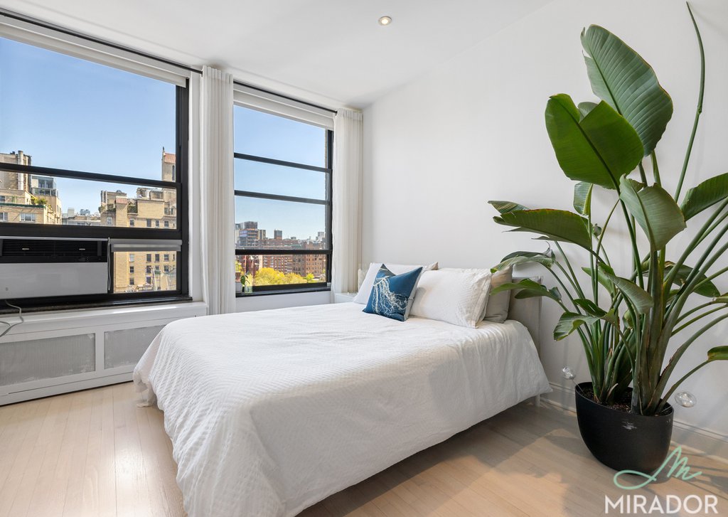 270 Park Avenue S 8B