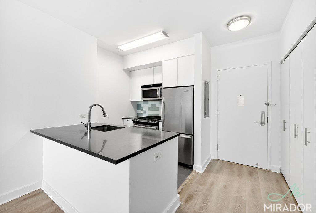 80 Dekalb Avenue 22D