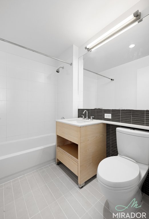 80 Dekalb Avenue 22D