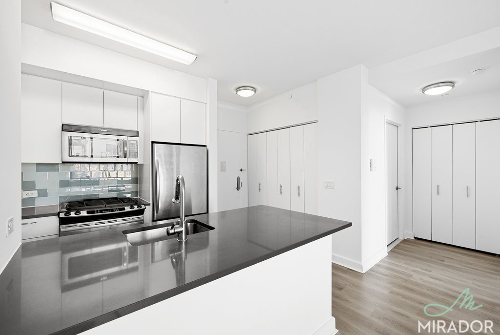 80 Dekalb Avenue 22D